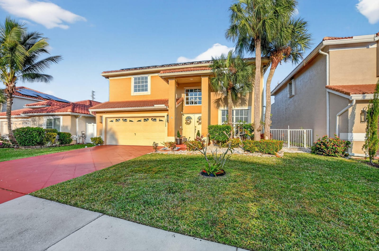 18280 Coral Isles Drive — photo 2