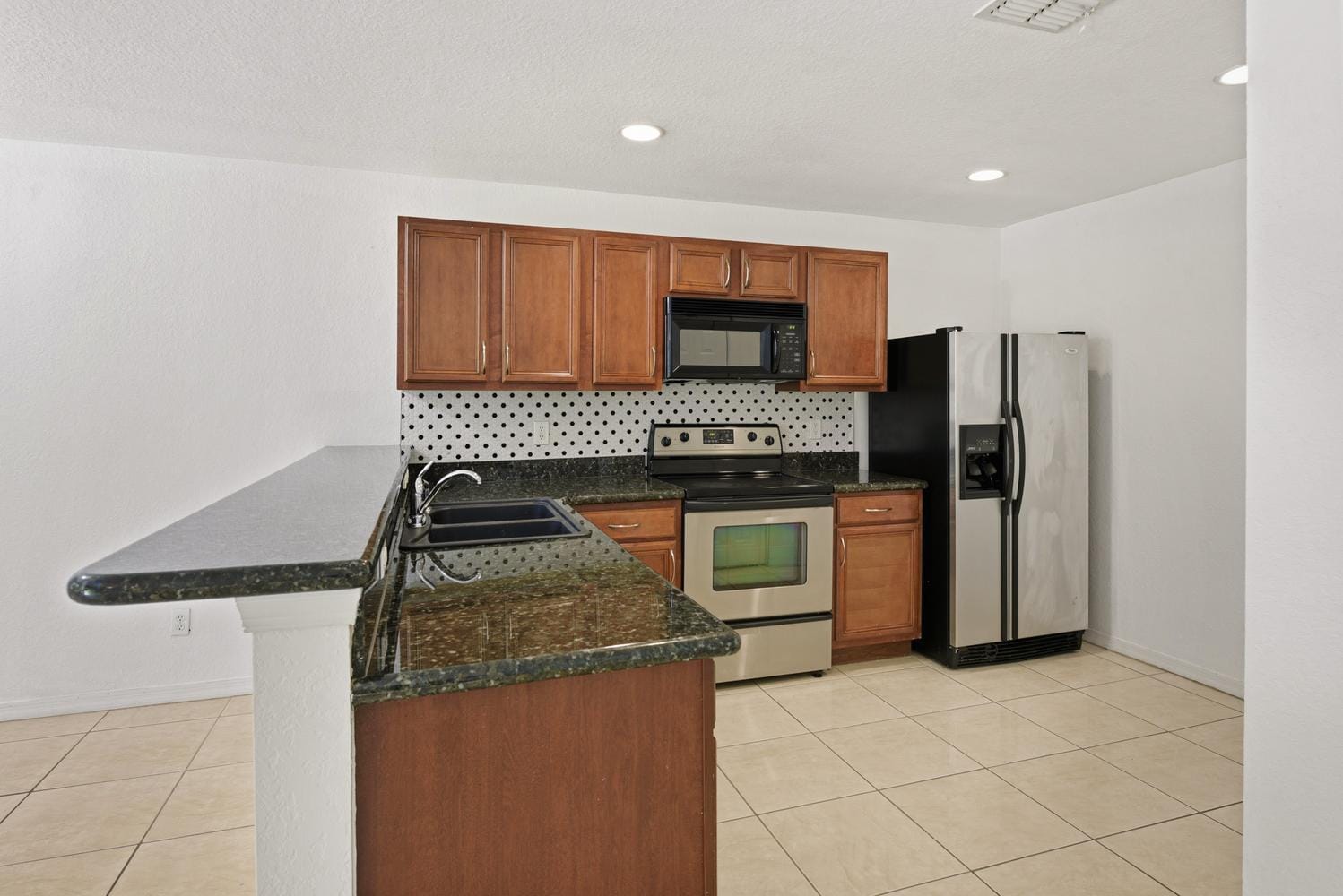 2257 SW MARSHFIELD Court 2257 — photo 2