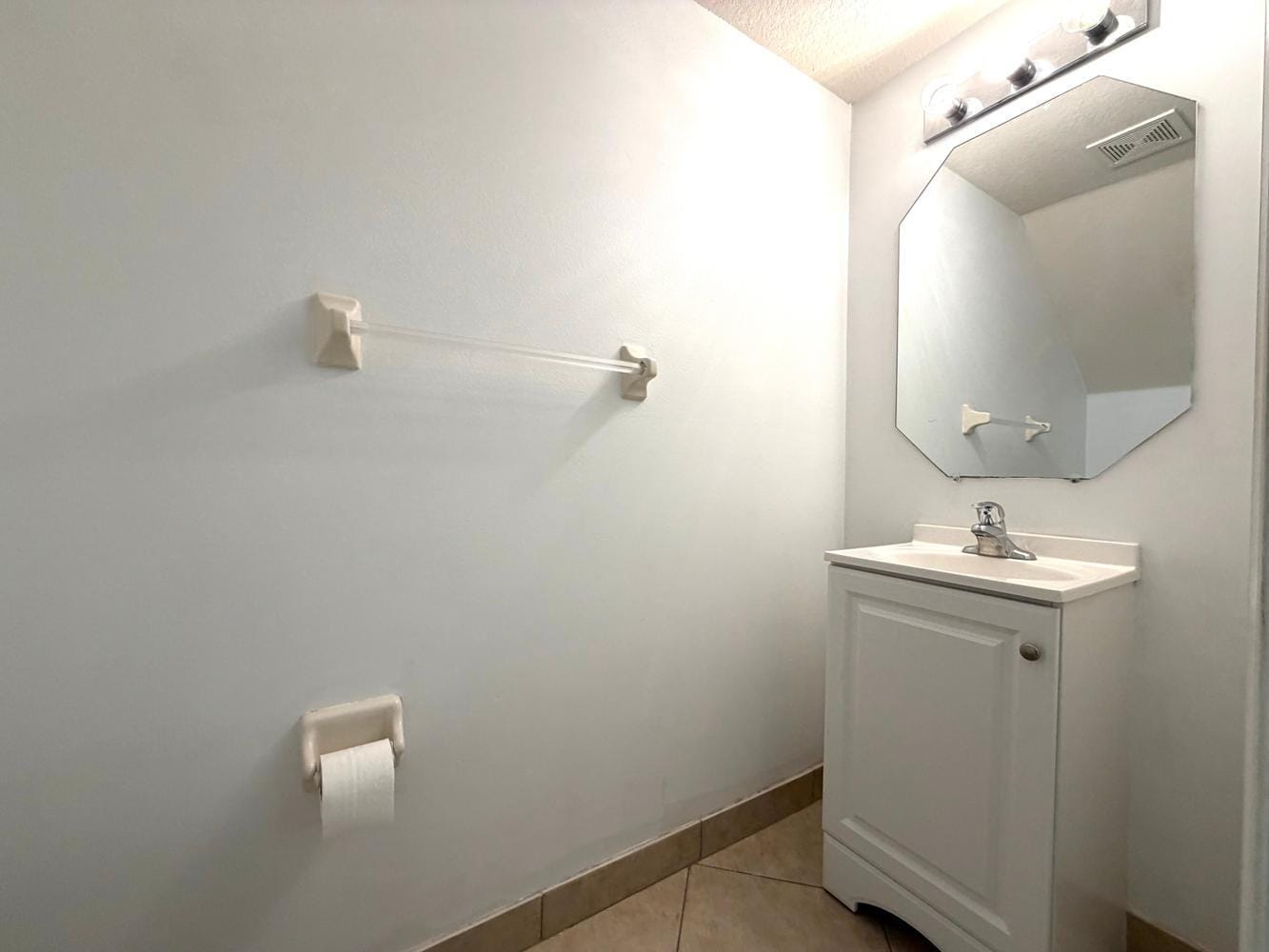 2257 SW MARSHFIELD Court 2257 — photo 4