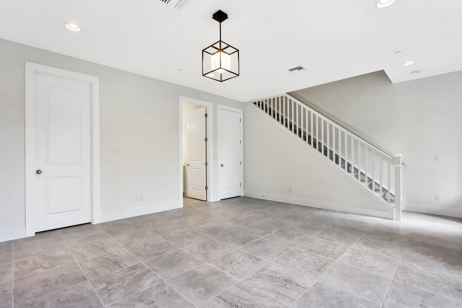 12556 Gross Pointe Drive — photo 8