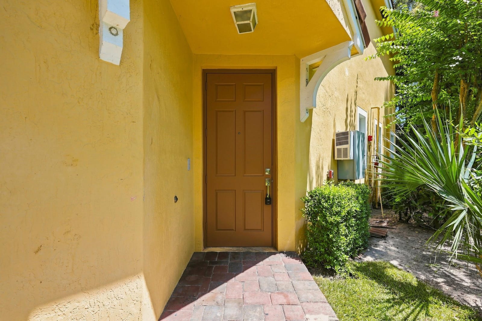 813 Pipers Cay Drive, West Palm Beach, FL 33415 photo 4