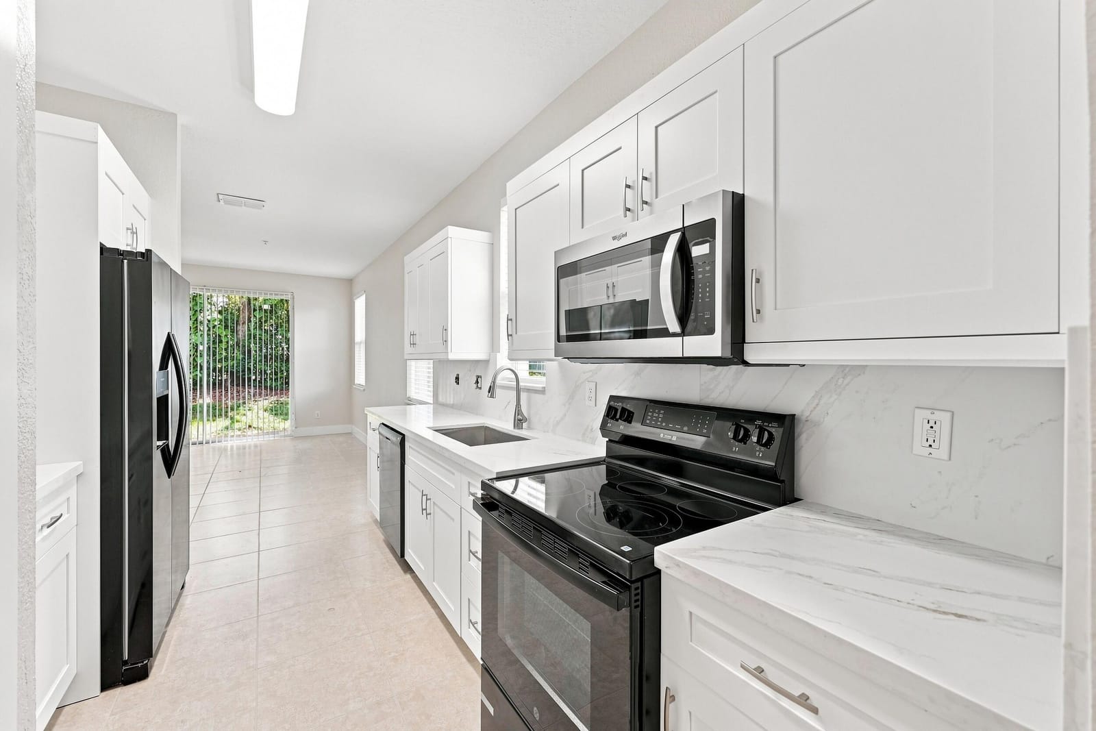 813 Pipers Cay Drive, West Palm Beach, FL 33415 photo 7