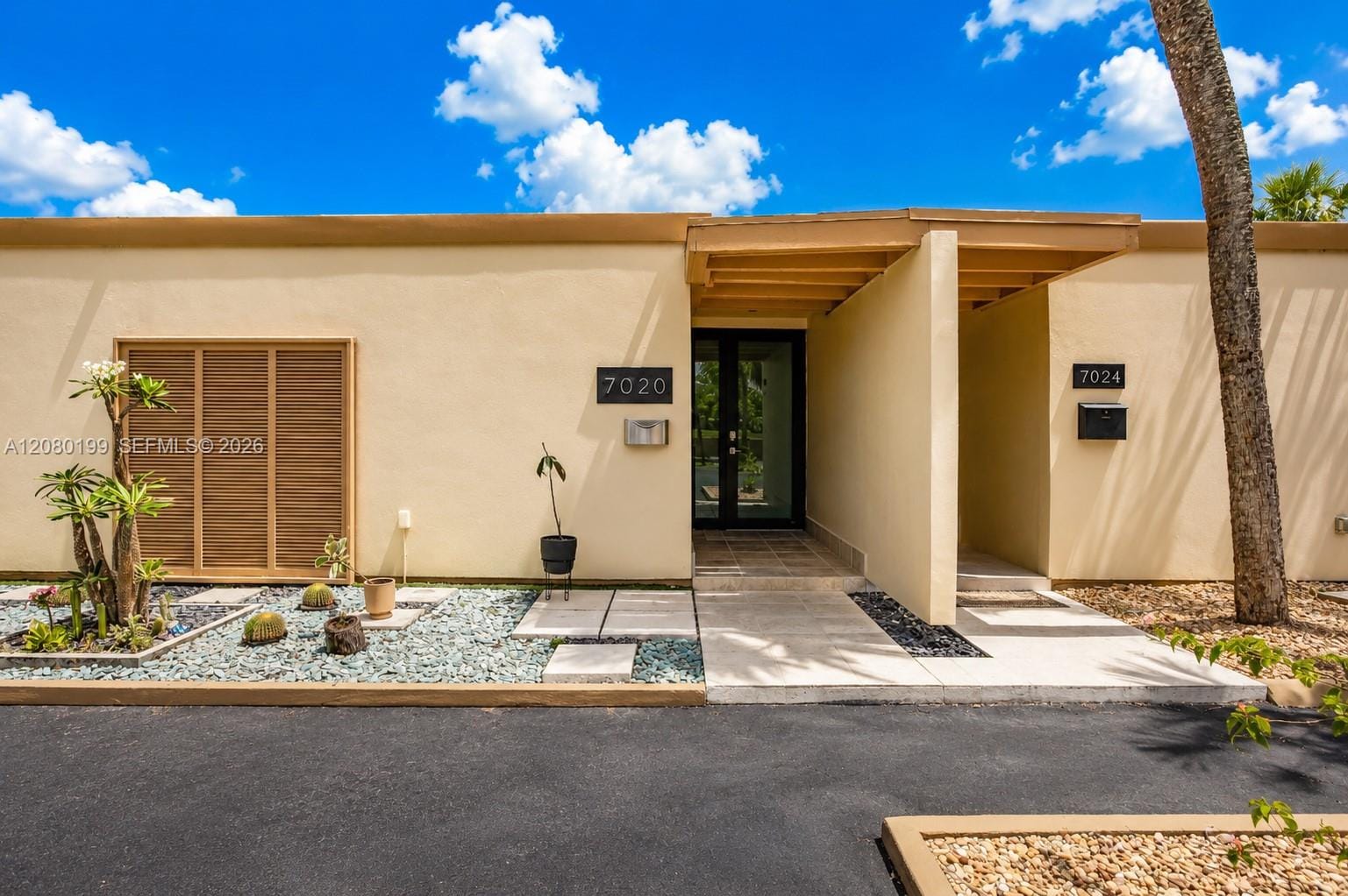7020 Crown Gate Drive 7020 — photo 2