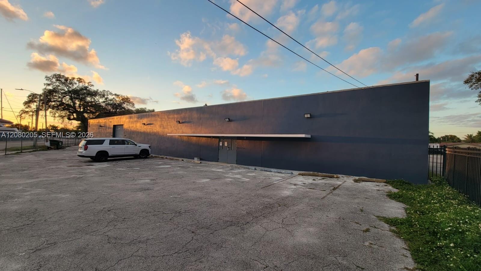 1871 N River Drive, Miami, FL 33125