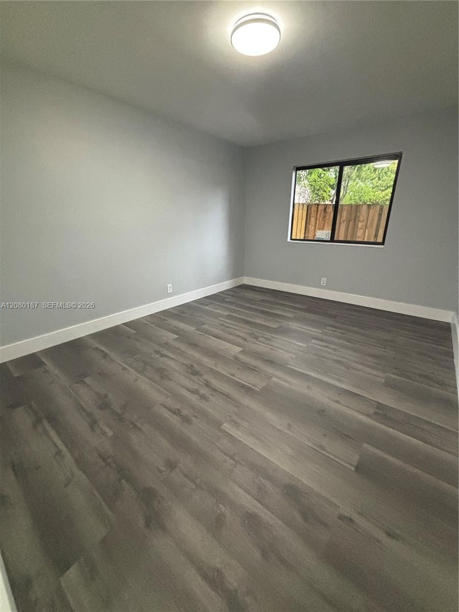 453 NE 210th Terrace — photo 9