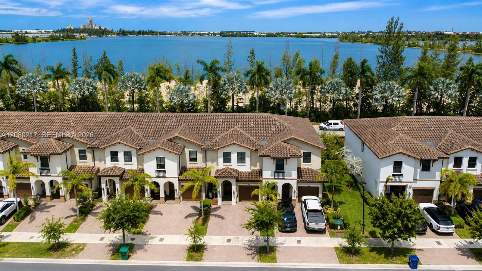 10327 NW 89th Terrace, Doral, FL 33178 photo 24