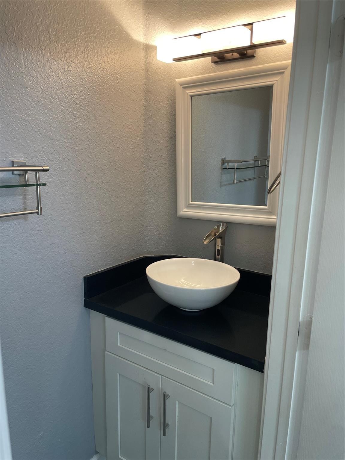 540 SAINT MICHELLE Way — photo 4