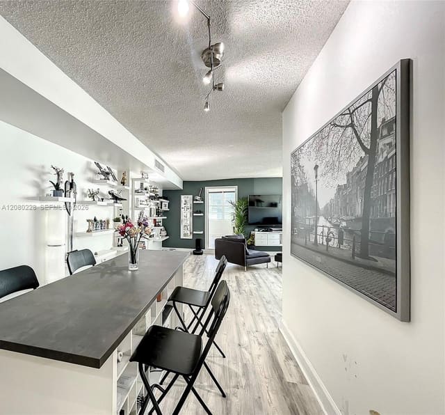 999 Brickell Bay Drive 1010, Miami, FL 33131
