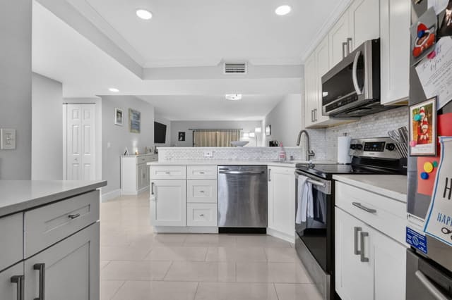 3011 LINTON Boulevard 103D, Delray Beach, FL 33445