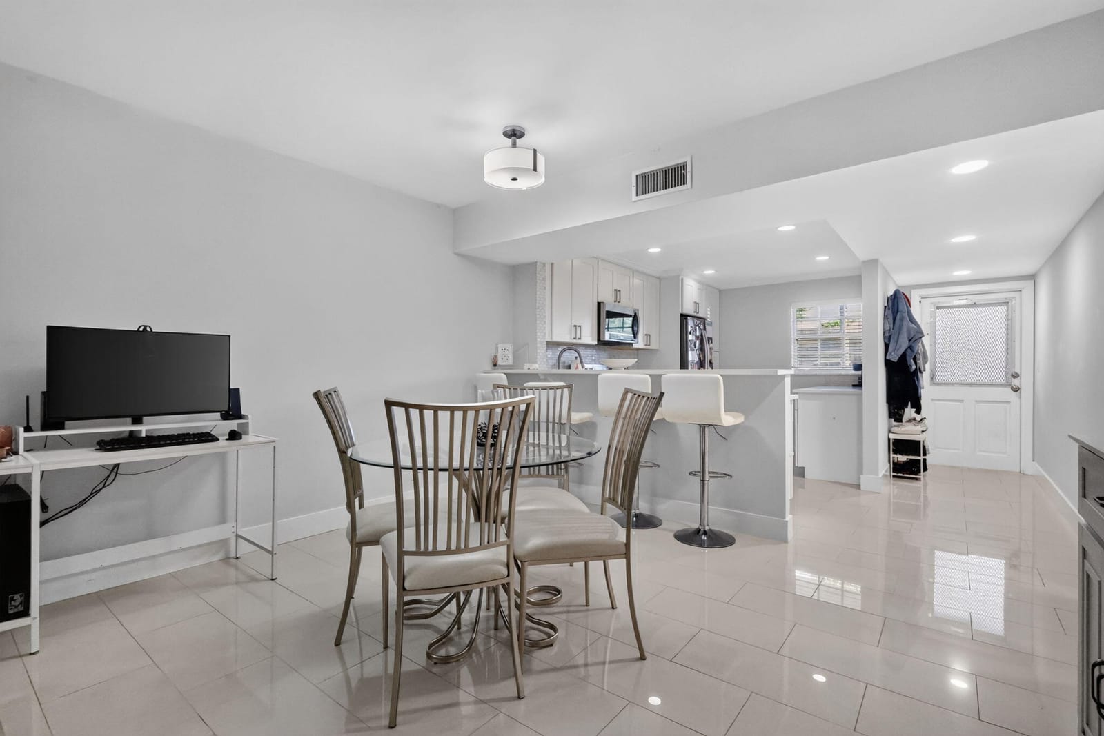 3011 LINTON Boulevard 103D, Delray Beach, FL 33445 photo 8