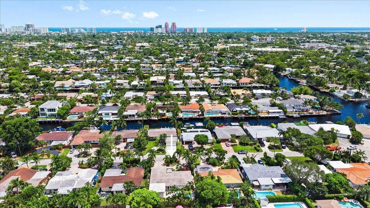 2137 NE 17TH Avenue, Wilton Manors, FL 33305 photo 28