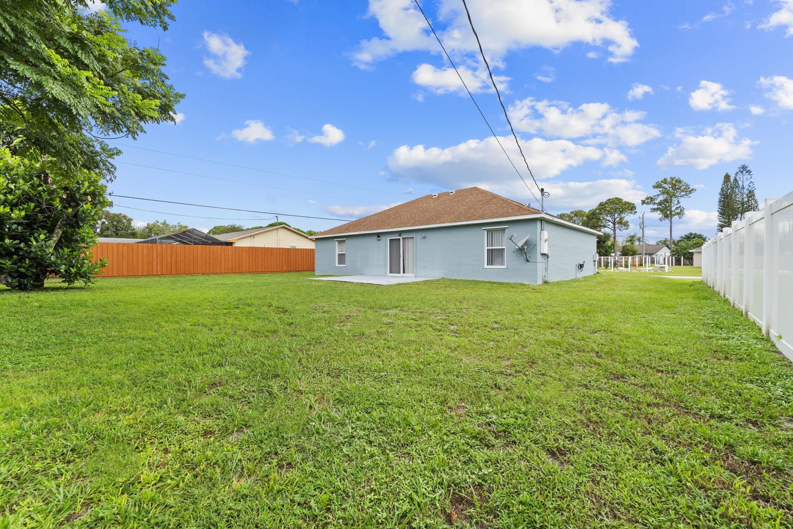 282 SE WALSH Terrace, Port St. Lucie, FL 34983 photo 22
