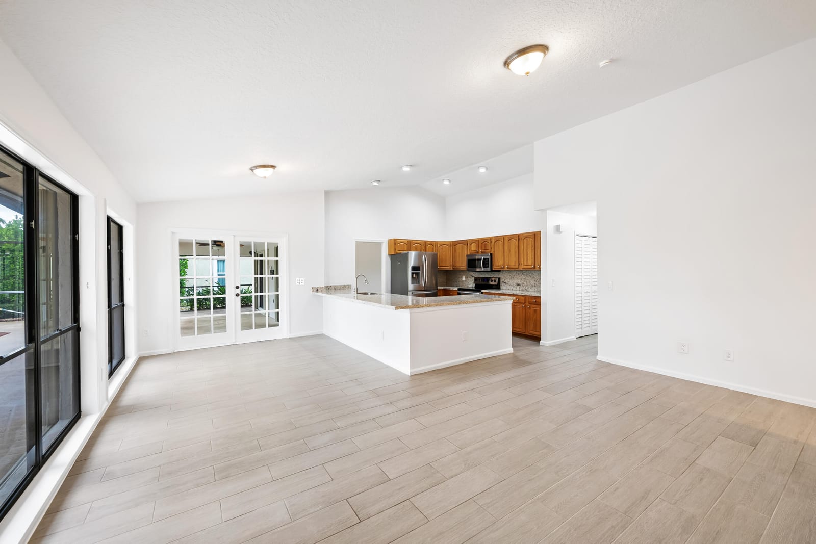 14358 BLACKBERRY Drive — photo 12