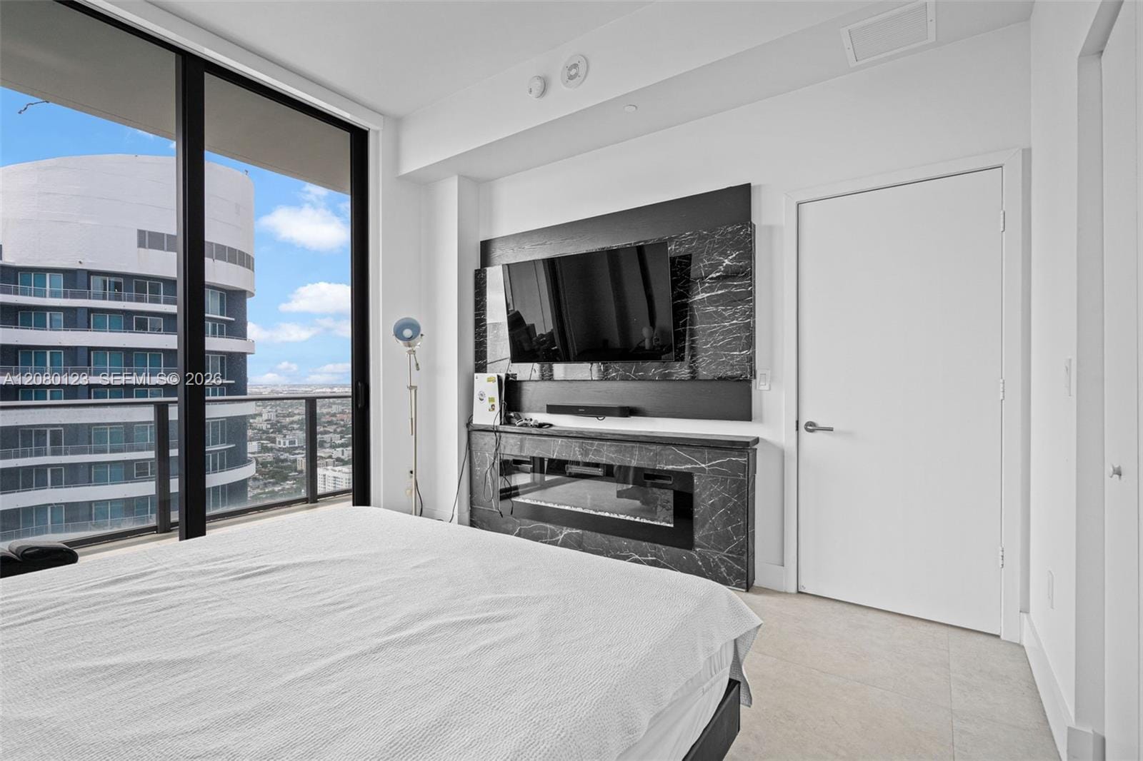 1300 S Miami Avenue PH5209, Miami, FL 33130 photo 22