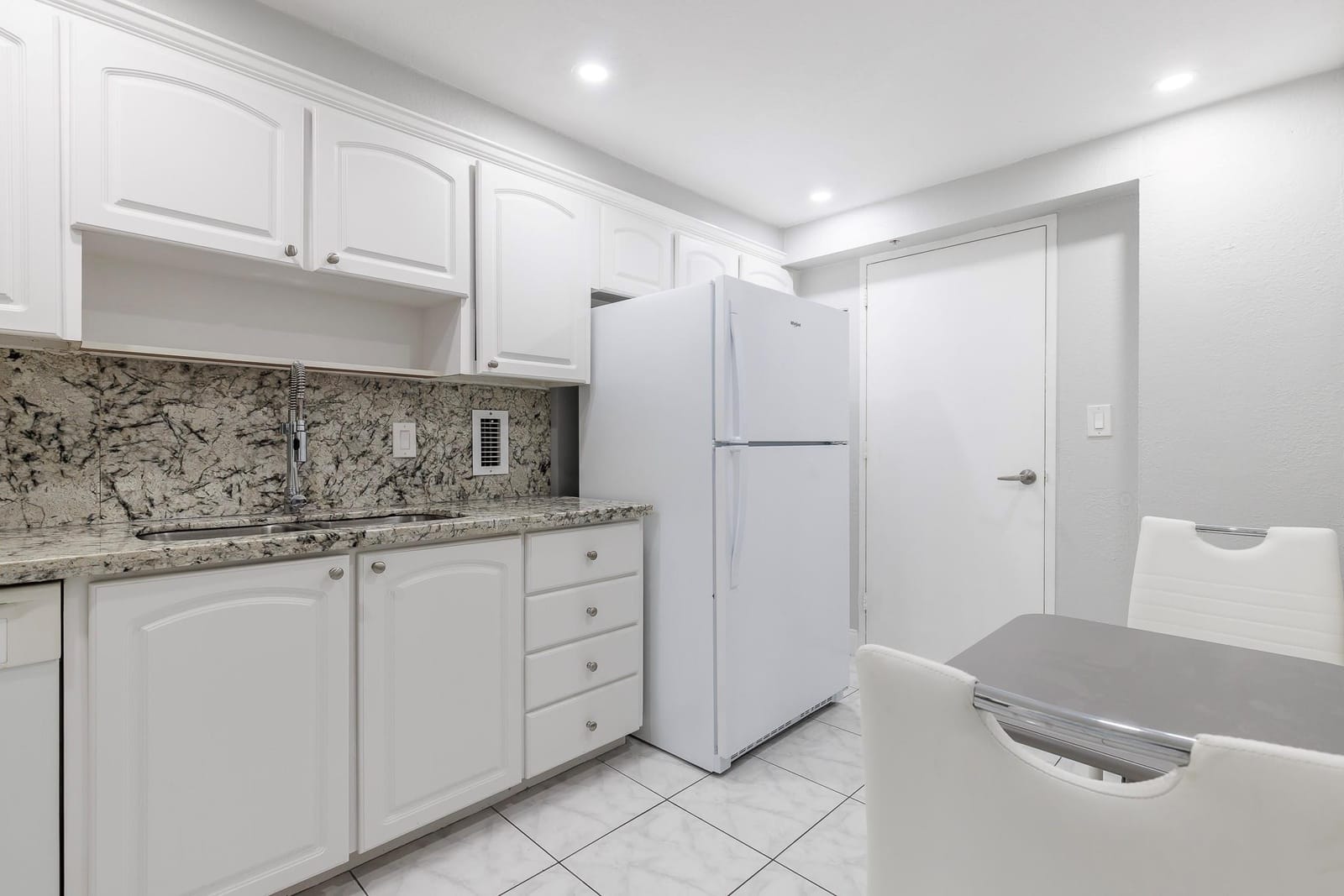 3801 S OCEAN Drive 10S — photo 8