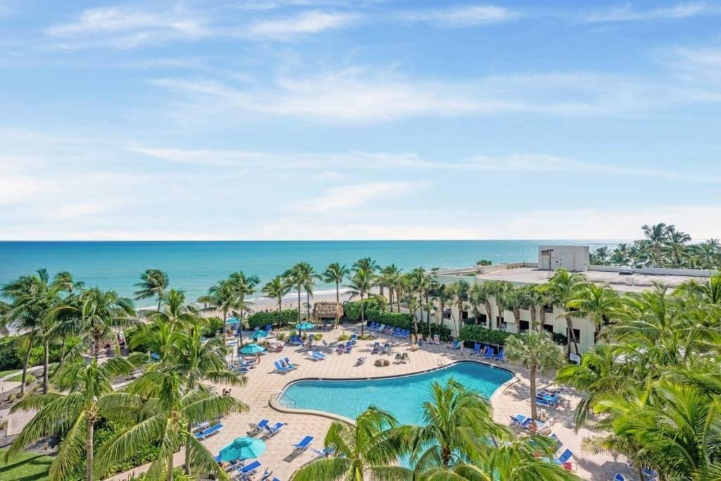 3801 S OCEAN Drive 10S, Hollywood, FL 33019