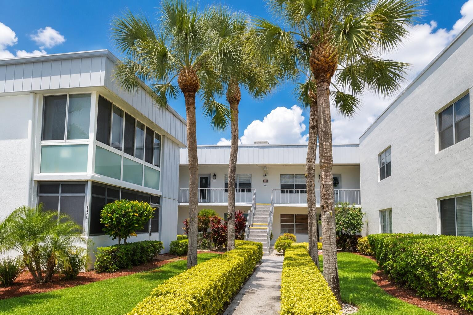 567 BURGUNDY L, Delray Beach, FL 33484