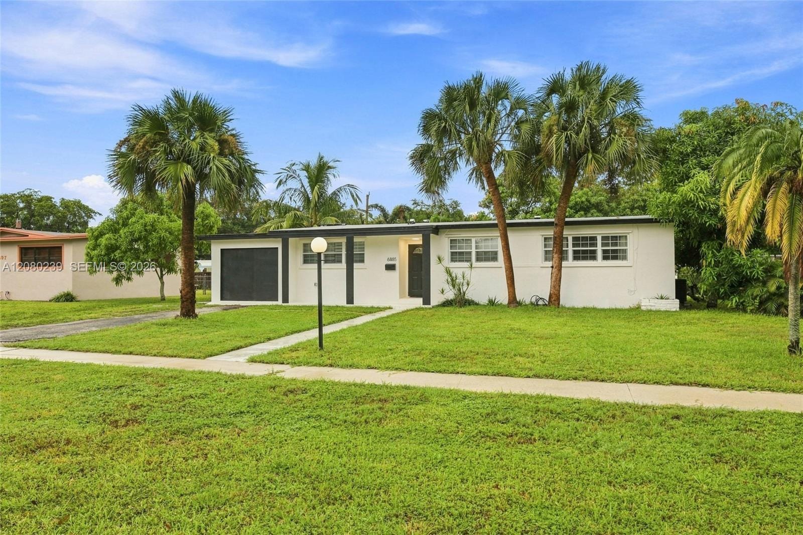 6885 NW 14th Court, Plantation, FL 33313 photo 2