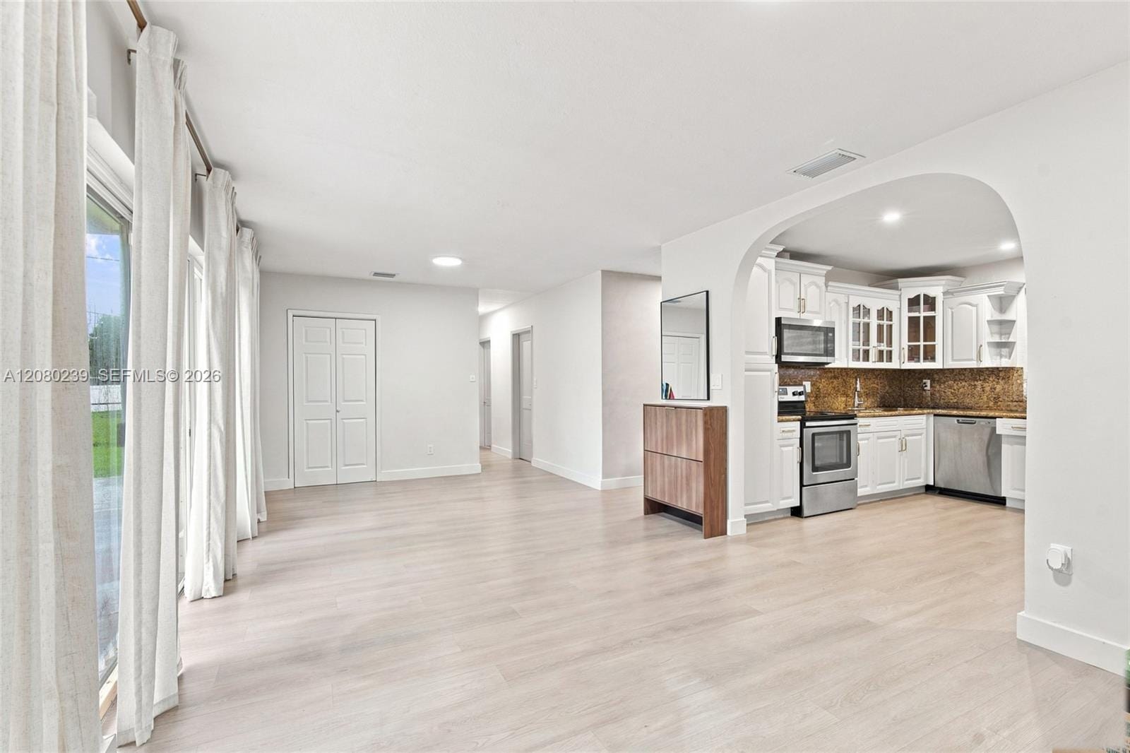 6885 NW 14th Court, Plantation, FL 33313 photo 8