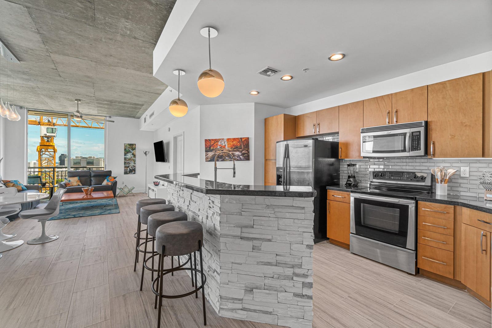 300 S AUSTRALIAN Avenue 1520 — photo 5