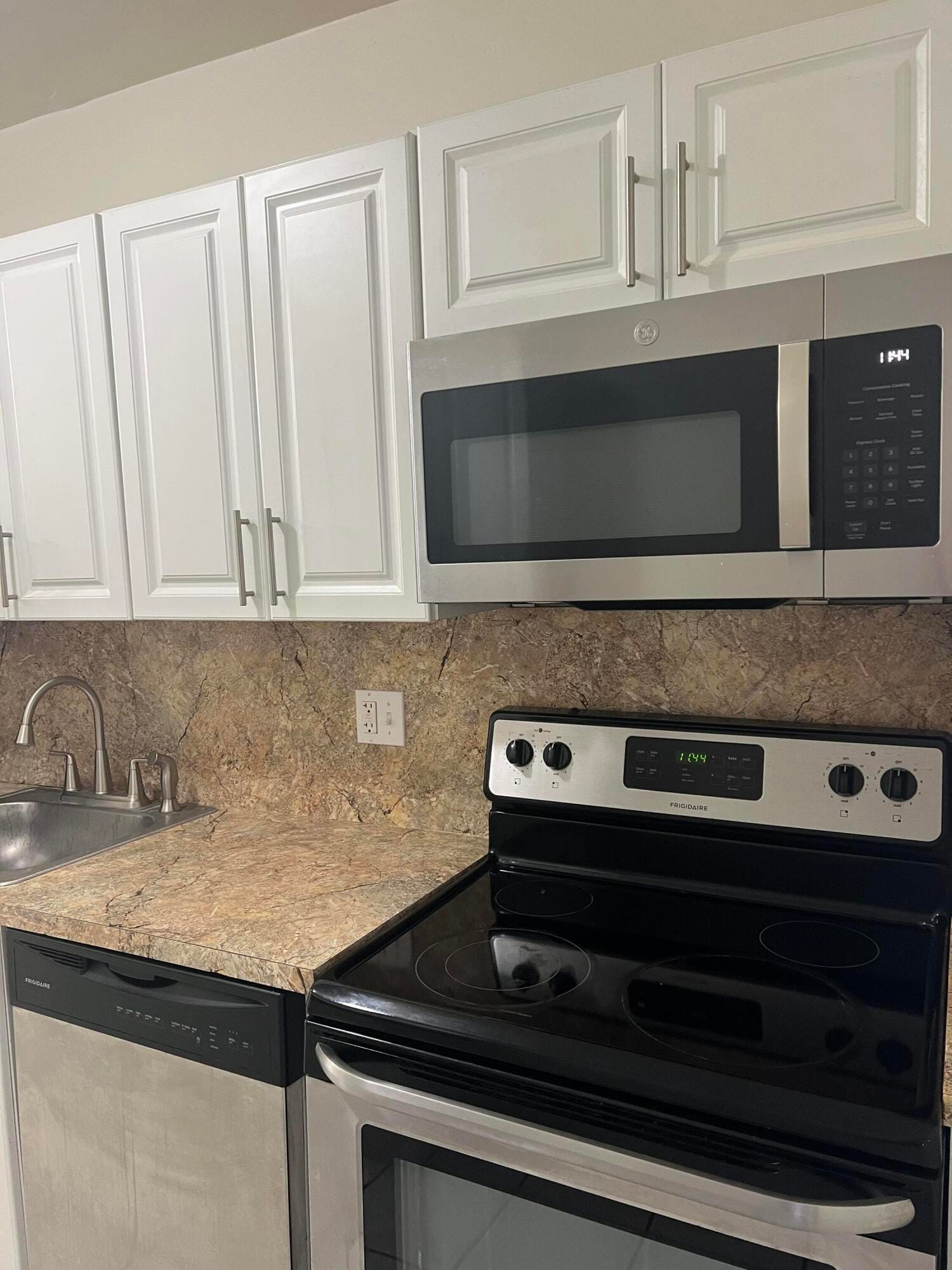 2600 S OCEAN Drive S303 — photo 2
