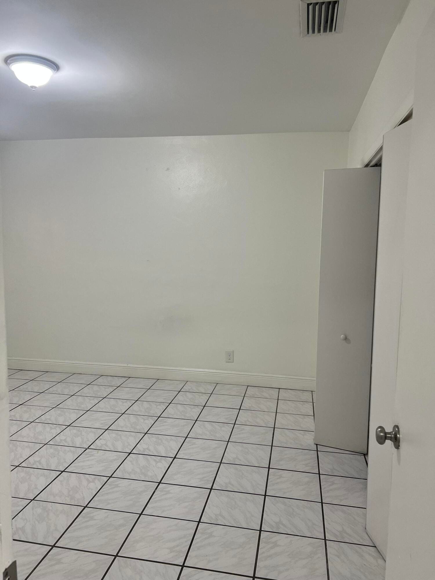 2600 S OCEAN Drive S303 — photo 11