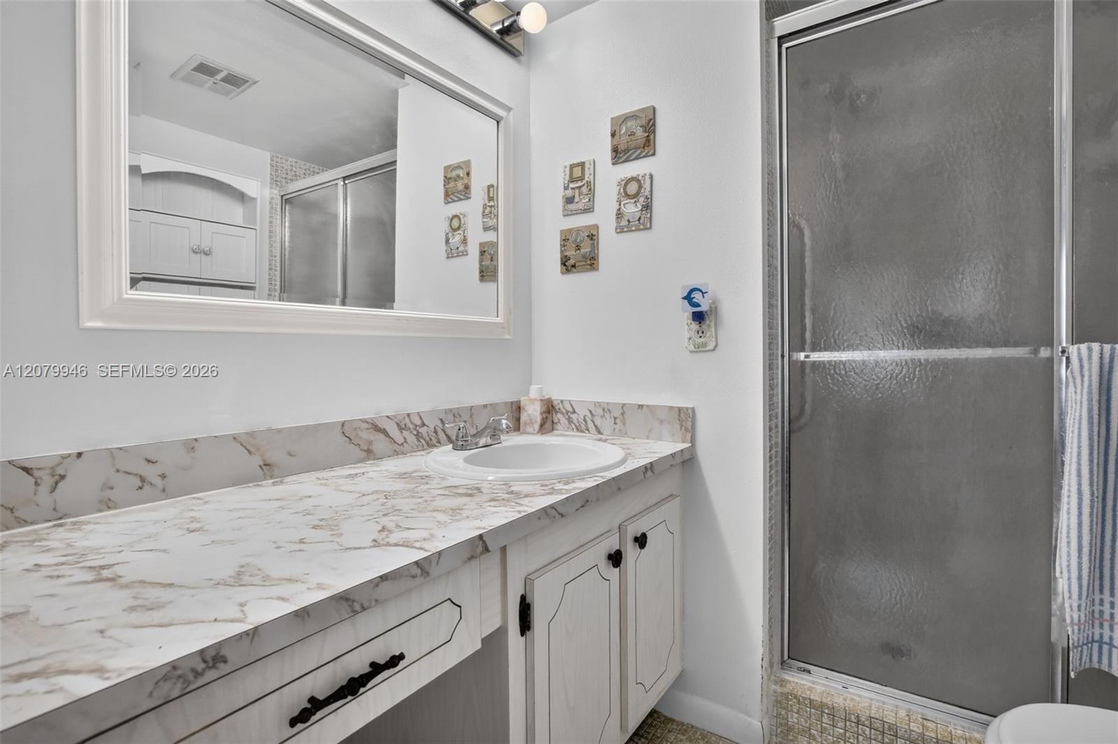 9261 Sunrise Lakes Boulevard 203, Sunrise, FL 33322 photo 20