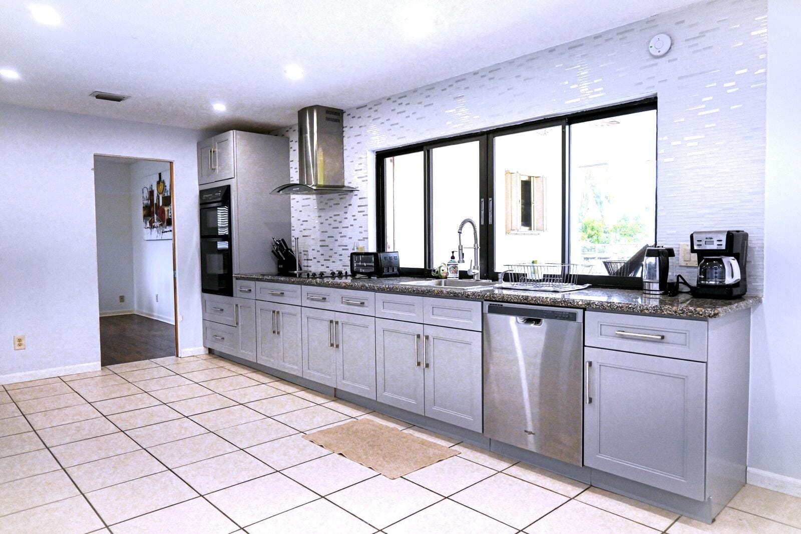 1104 WASHINGTON Street, Hollywood, FL 33019 photo 6