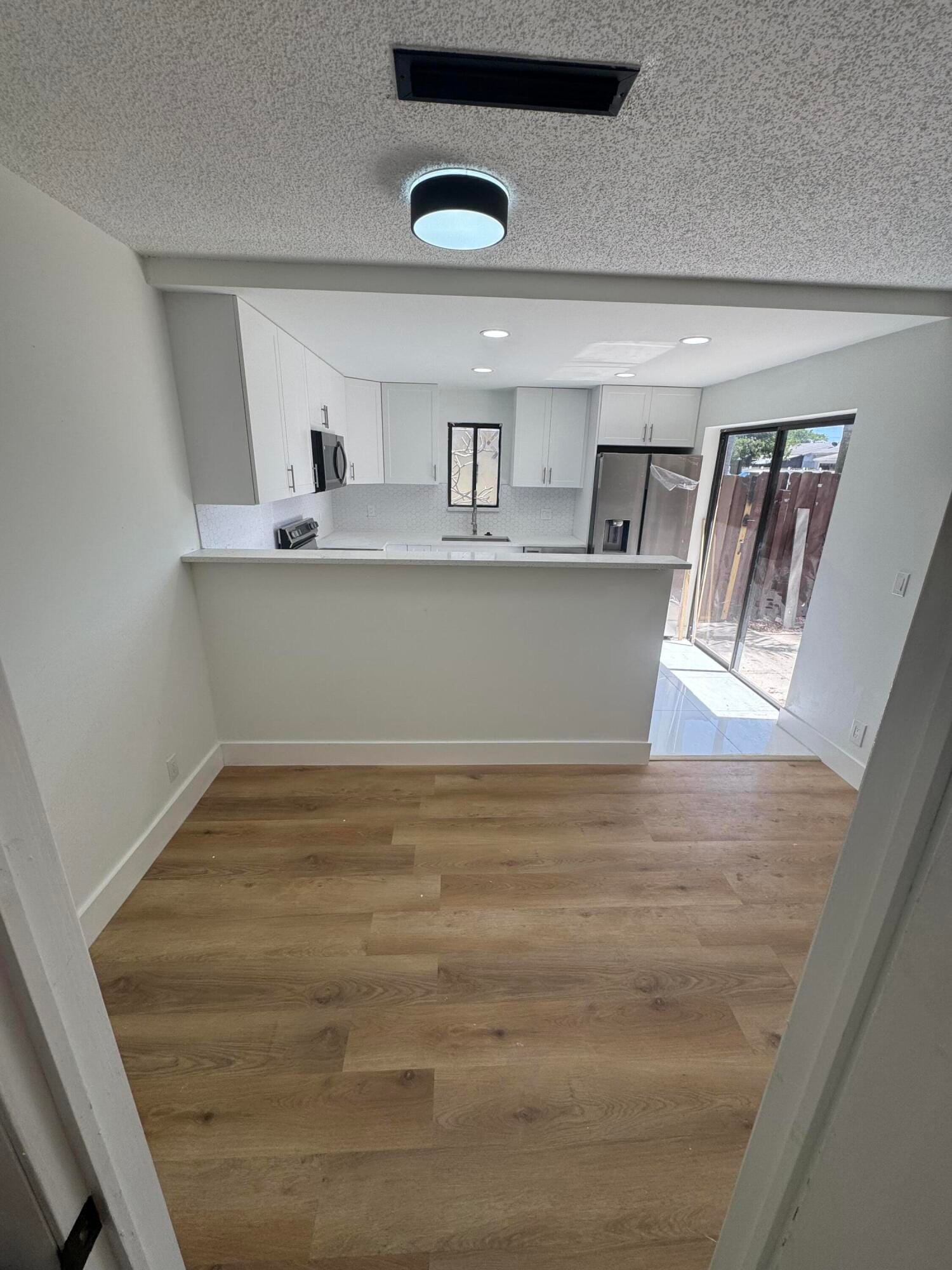 4204 WATERVIEW Circle, Palm Springs, FL 33461 photo 7