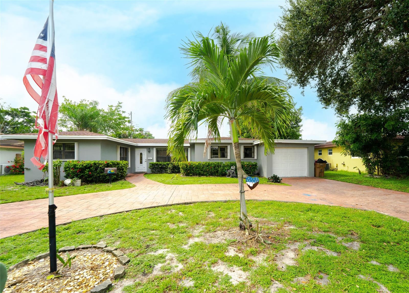 816 SE 13TH Court, Deerfield Beach, FL 33441