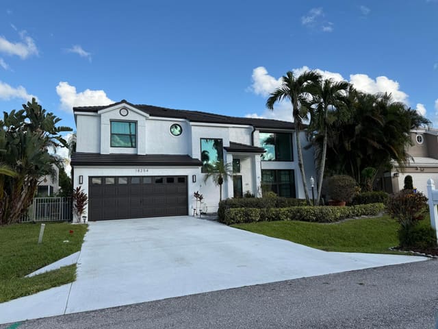 18254 SE FAIRVIEW Circle, Jupiter, FL 33469