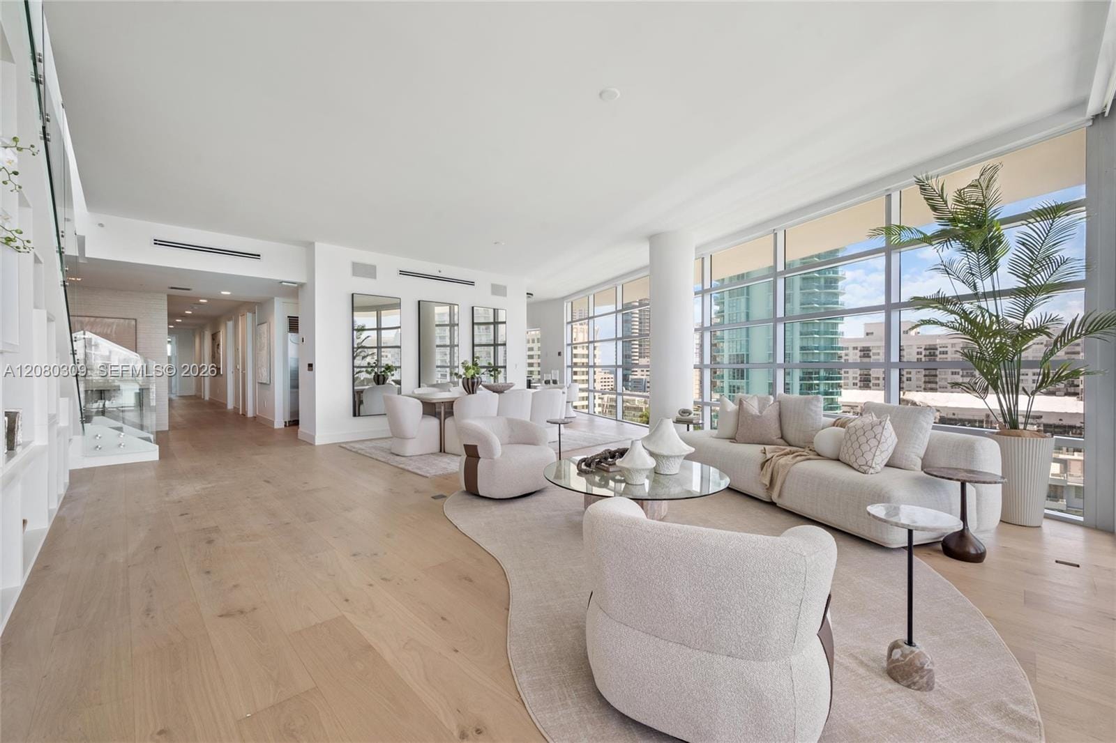 6101 Aqua Avenue PH11A — photo 2