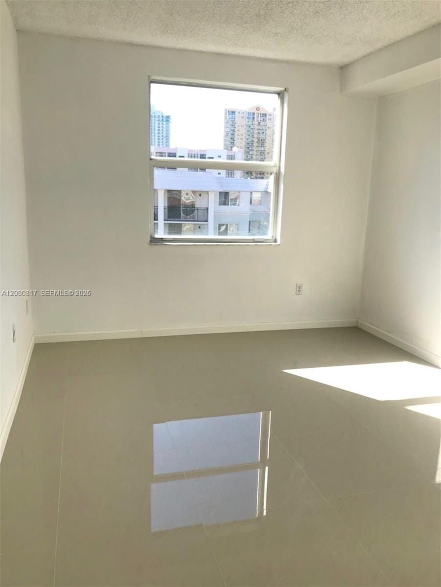 17125 N Bay Road 3610, Sunny Isles Beach, FL 33160 photo 19