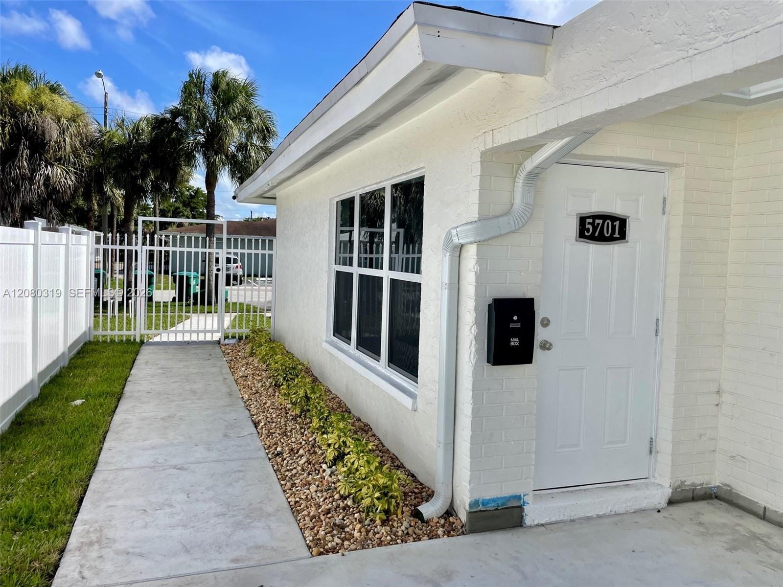 5711 NW 28th Street 5711, Lauderhill, FL 33313