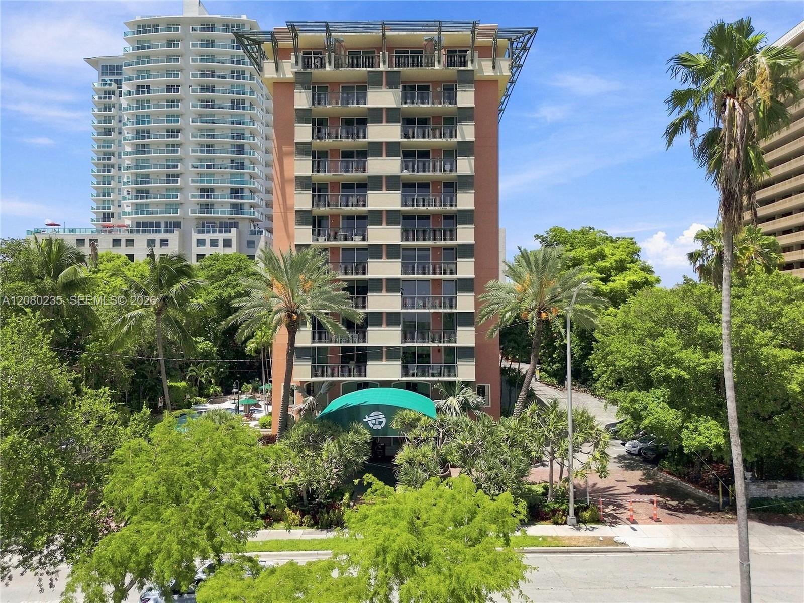 2951 S Bayshore Drive 305, Miami, FL 33133 photo 2