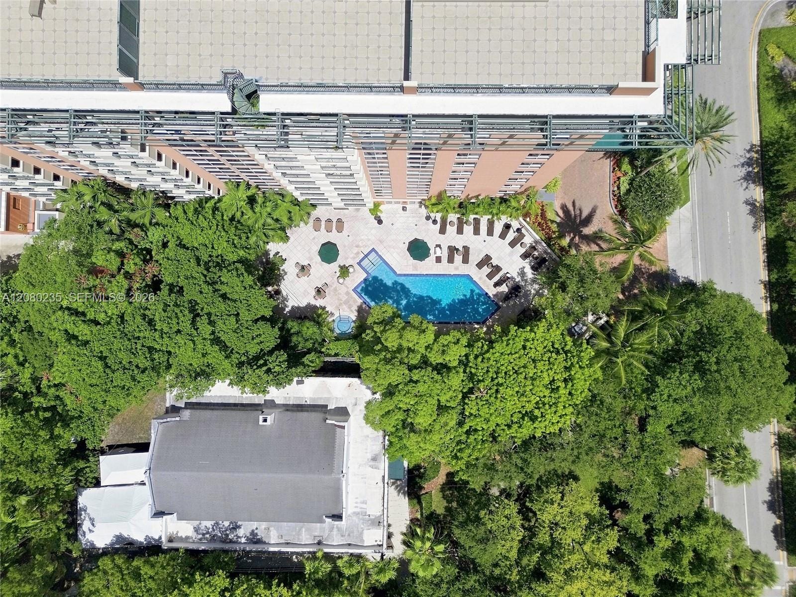 2951 S Bayshore Drive 305, Miami, FL 33133 photo 22