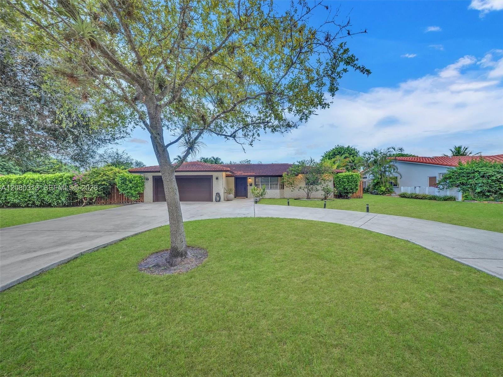 10305 NW 42nd Drive — photo 8