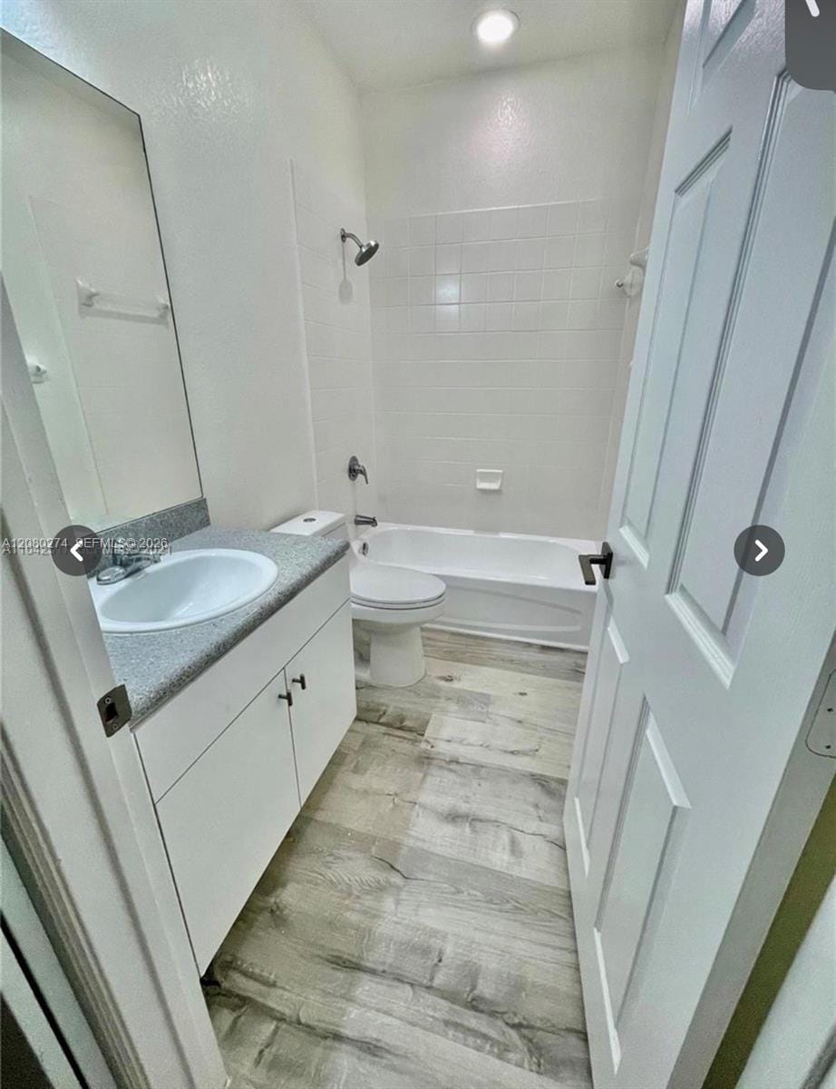 10902 NW 83 Street 219 — photo 5