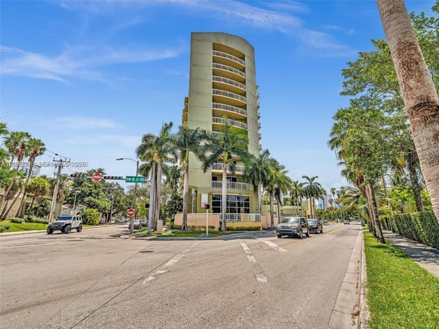 816 NW 11th Street 902, Miami, FL 33136