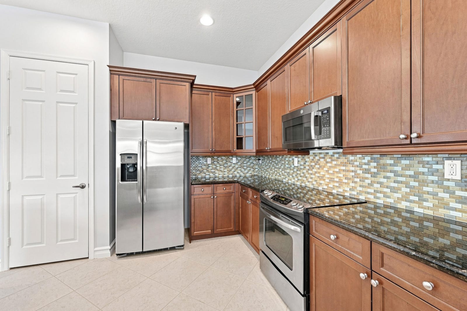 14820 Strand Lane — photo 11