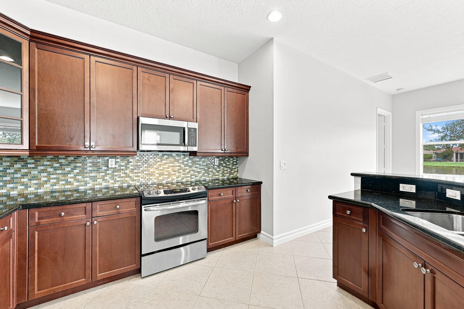 14820 Strand Lane — photo 12