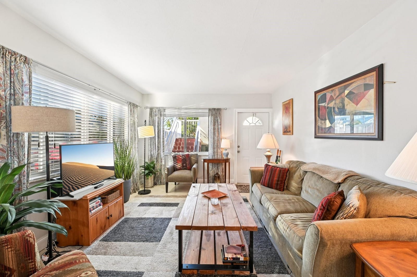 1424 Holly Heights Drive 1 — photo 8