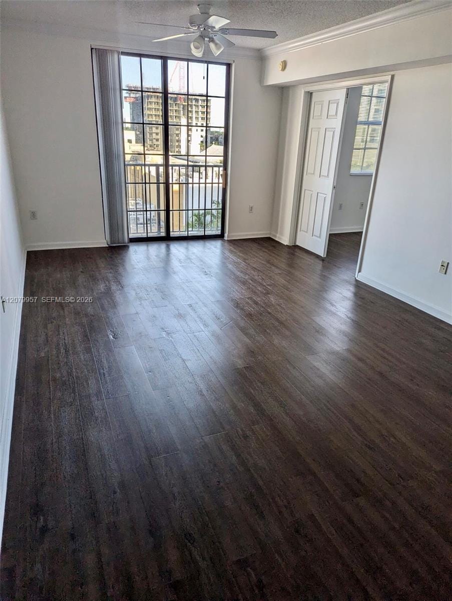 1919 Van Buren Street 721A — photo 2