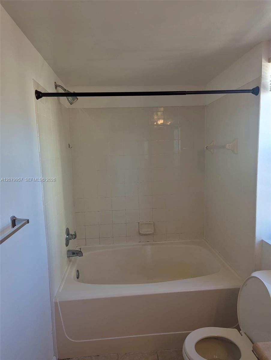 1919 Van Buren Street 721A — photo 9