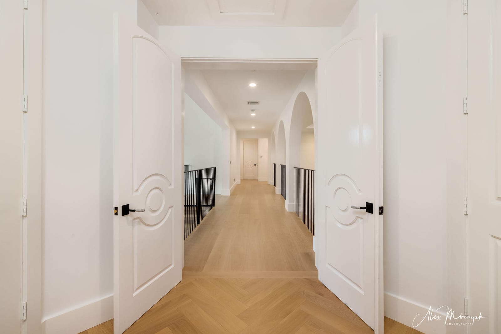 2808 NE 20th Court — photo 6