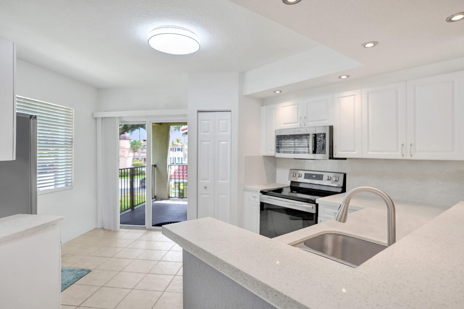 110 BELMONT Lane 110, North Lauderdale, FL 33068 photo 20