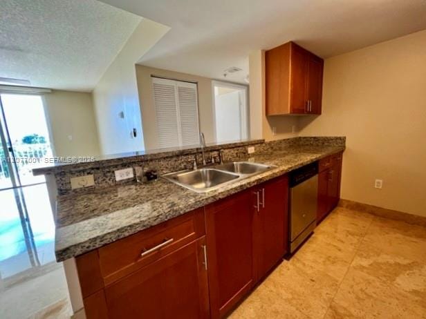 1555 N Treasure Drive 412 — photo 7
