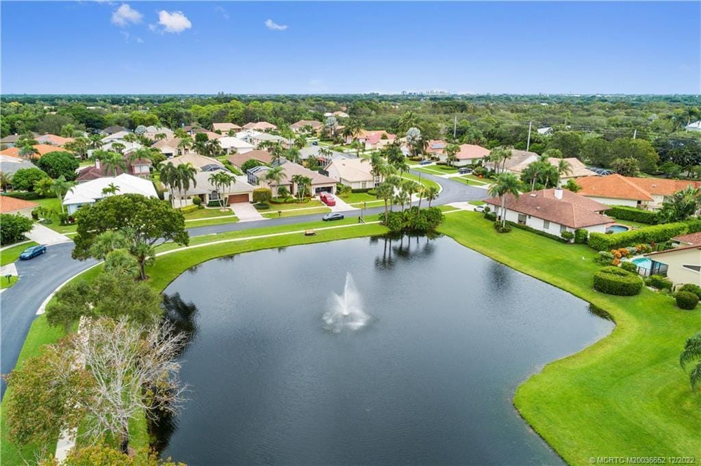 9140 Cypress Hollow Drive — photo 4