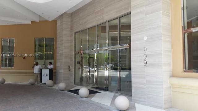 999 SW 1st Avenue 2511, Miami, FL 33130