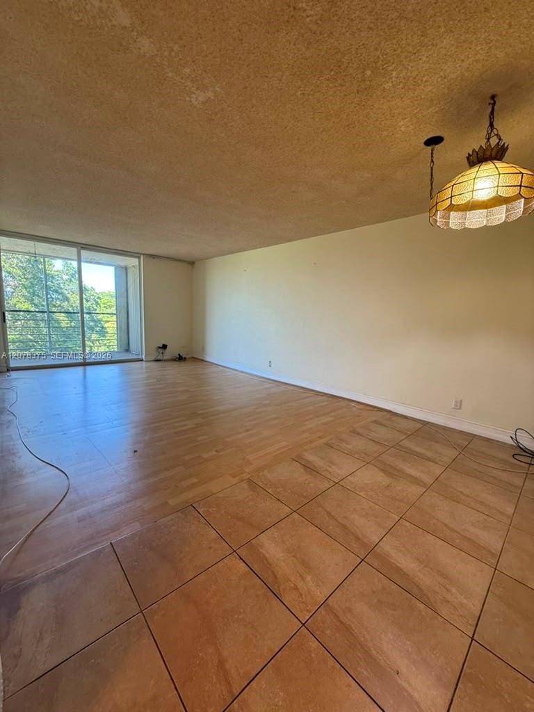 3261 Holiday Springs Boulevard 401 — photo 5